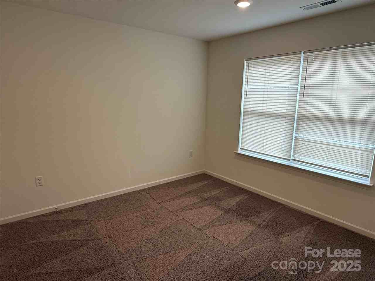 2525 Oakdale Rd - Photo 5 of 11