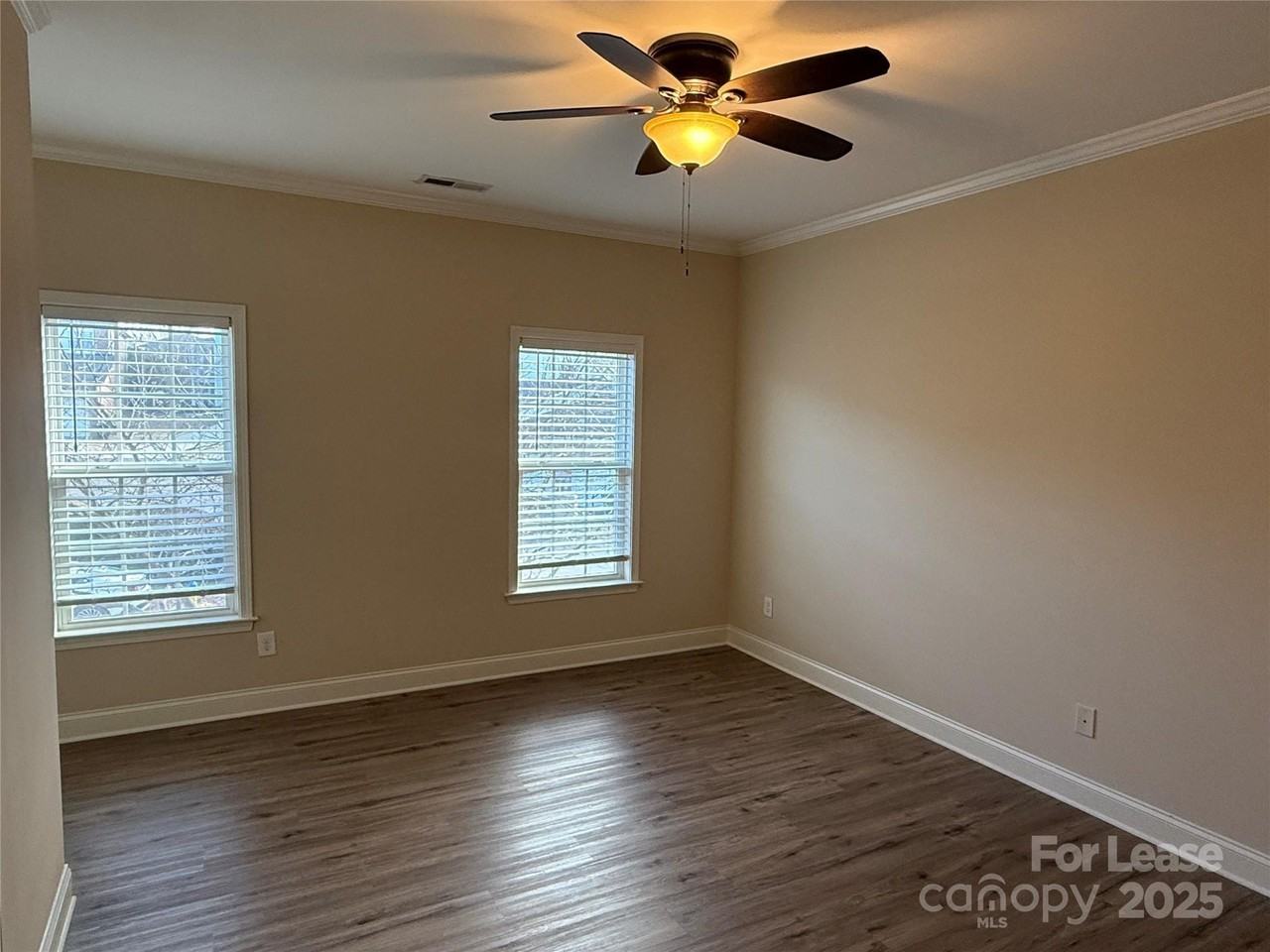 371 Beacon St Nw - Photo 6 of 16