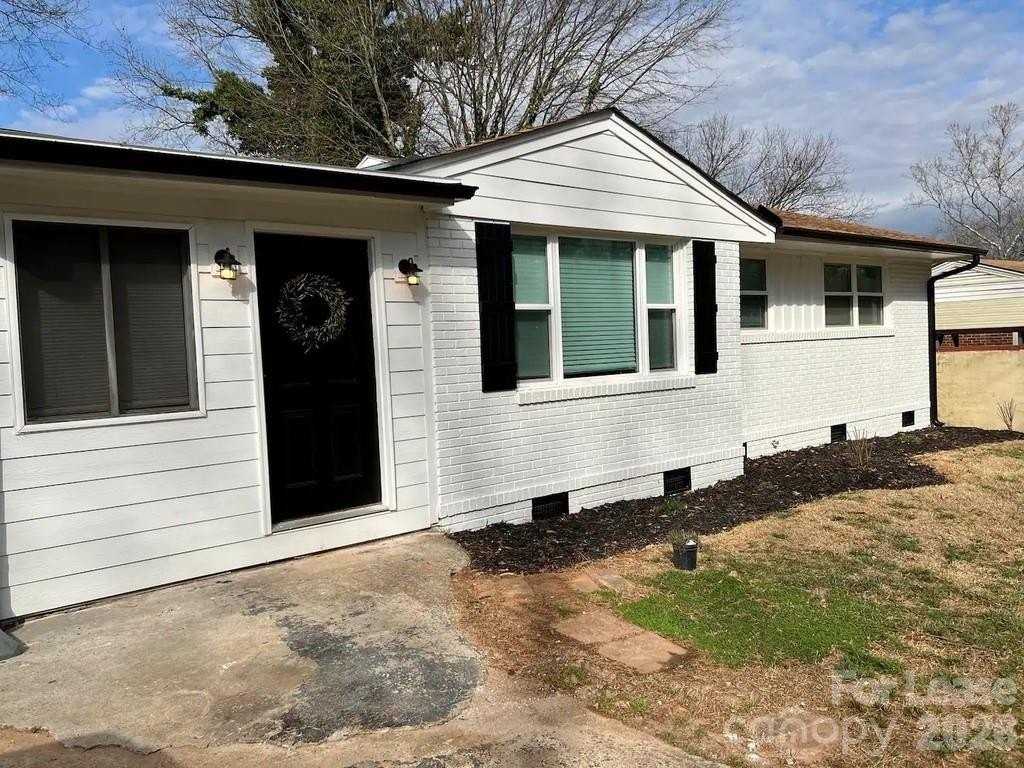 3308 Revolution Park Dr - Photo 2 of 18