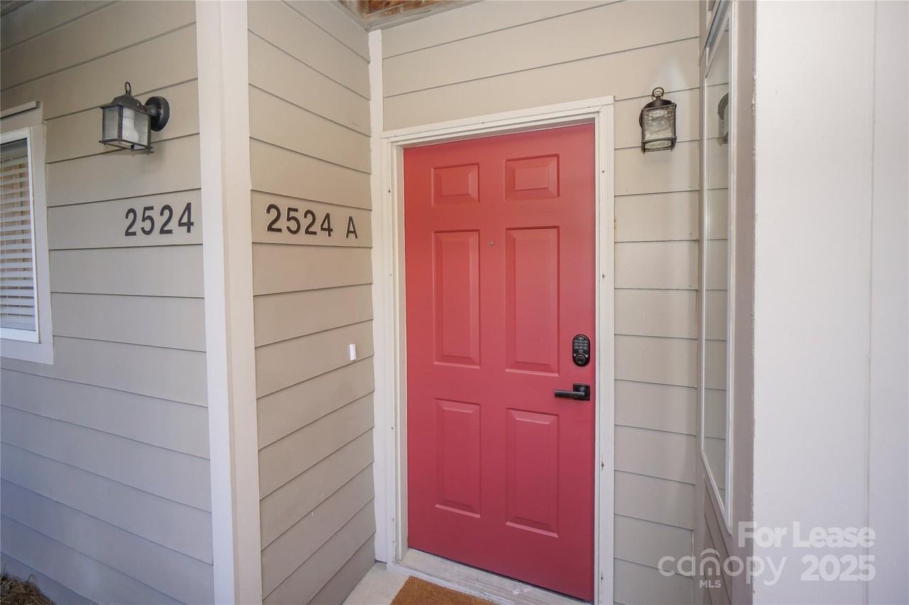 2524 Stradbrook Dr - Photo 6 of 27