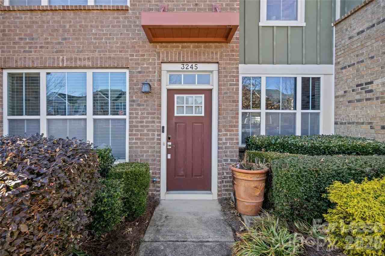 3245 Bending Birch Pl - Photo 3 of 29