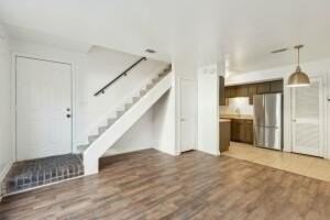 2494 Etiwan Ave Apt B9 #B9 - Photo 2 of 18