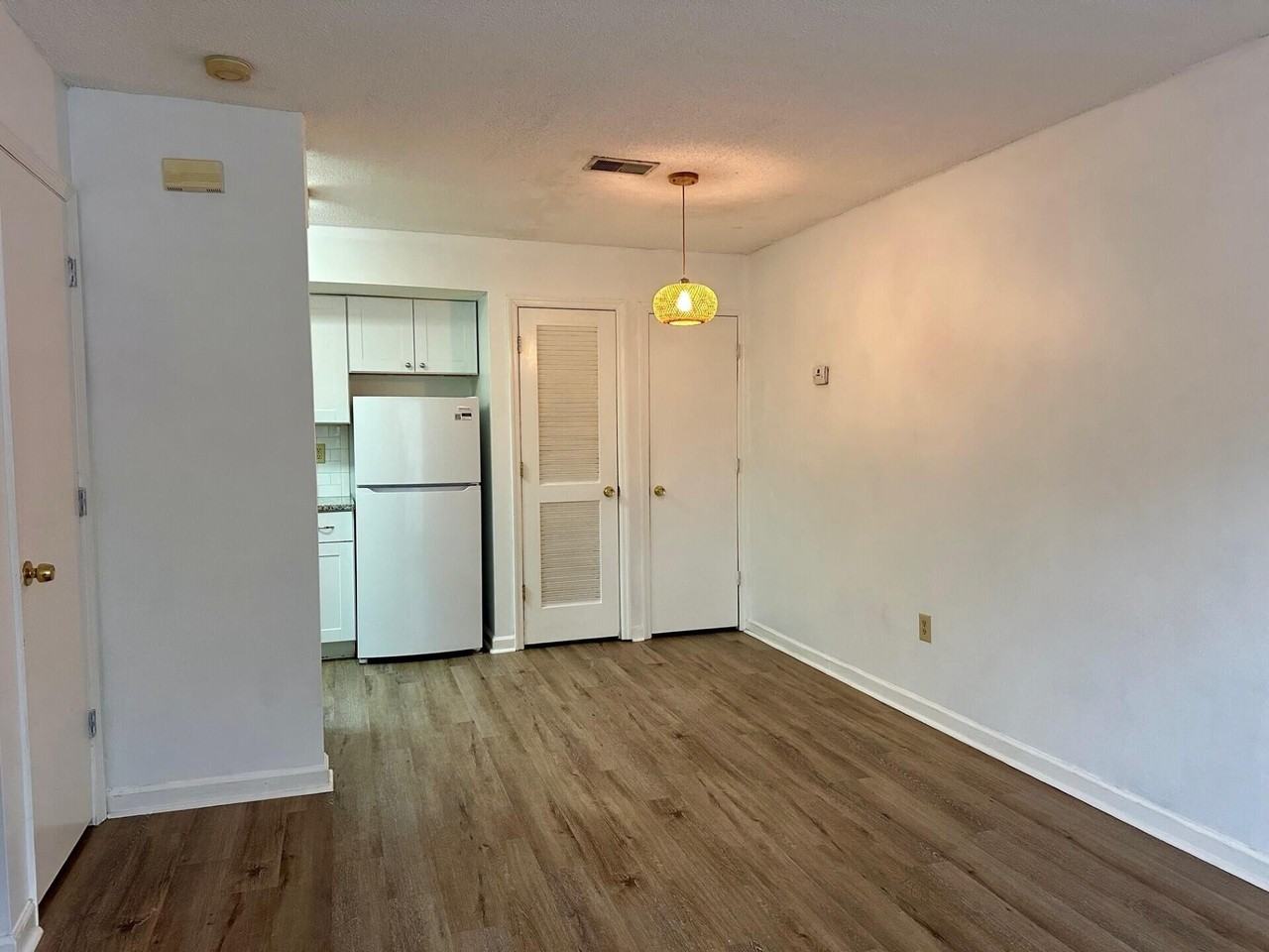2494 Etiwan Ave Apt B9 #B9 - Photo 6 of 18