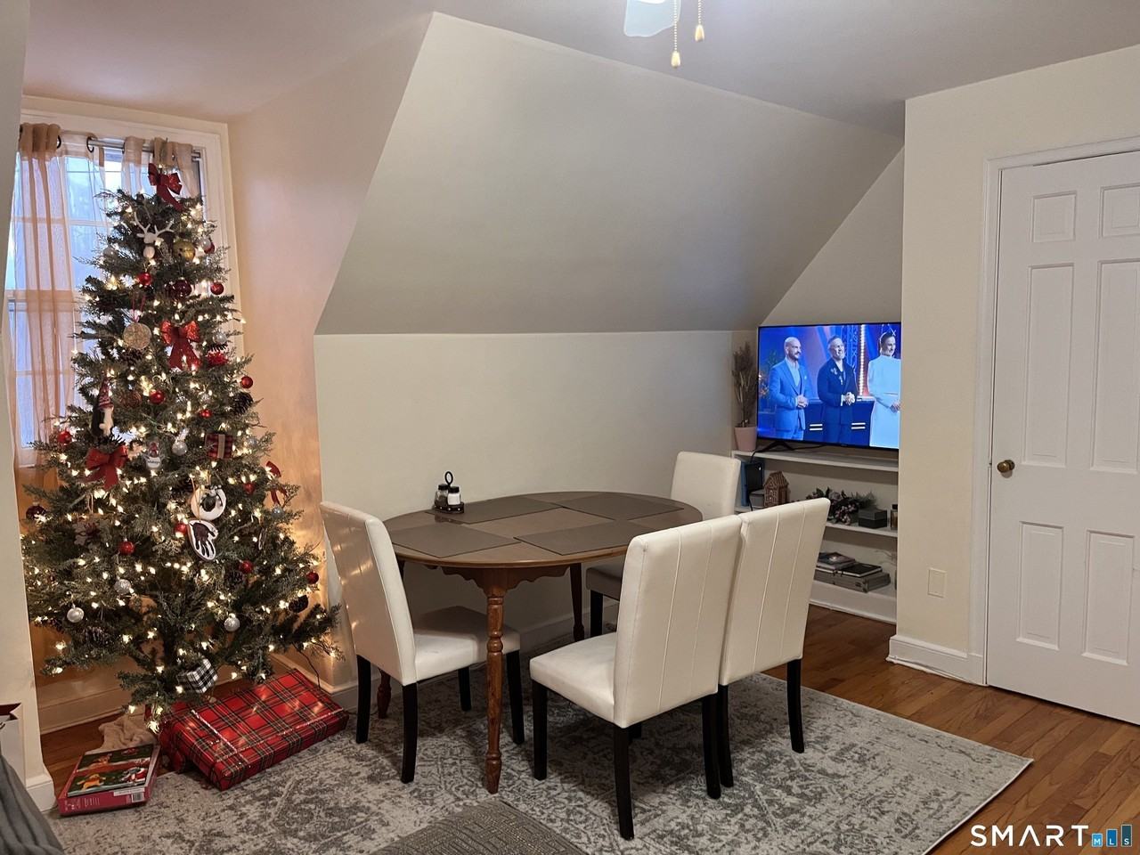 28 7th St - Photo 2 of 22