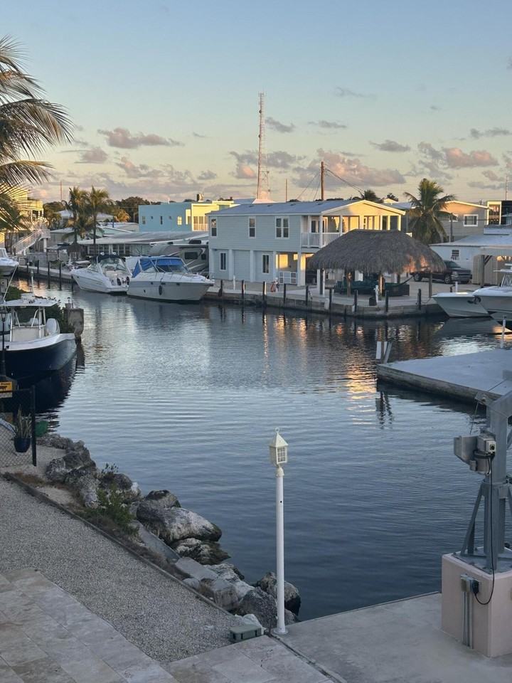 22 Mangrove Ln - Photo 5 of 12