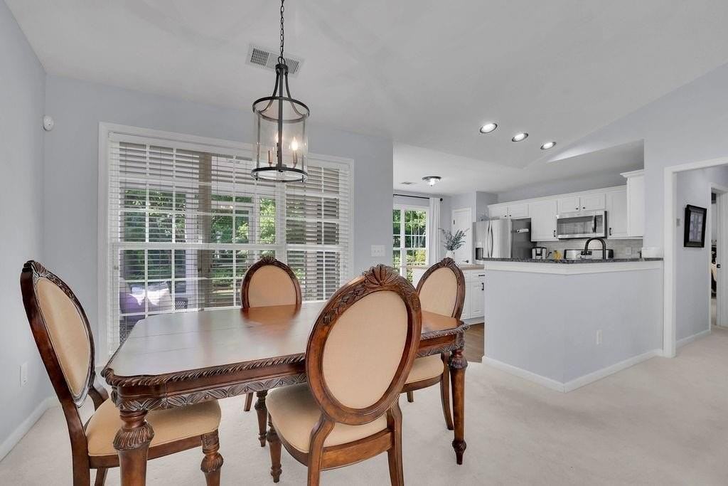 6760 Waveland Dr - Photo 6 of 28