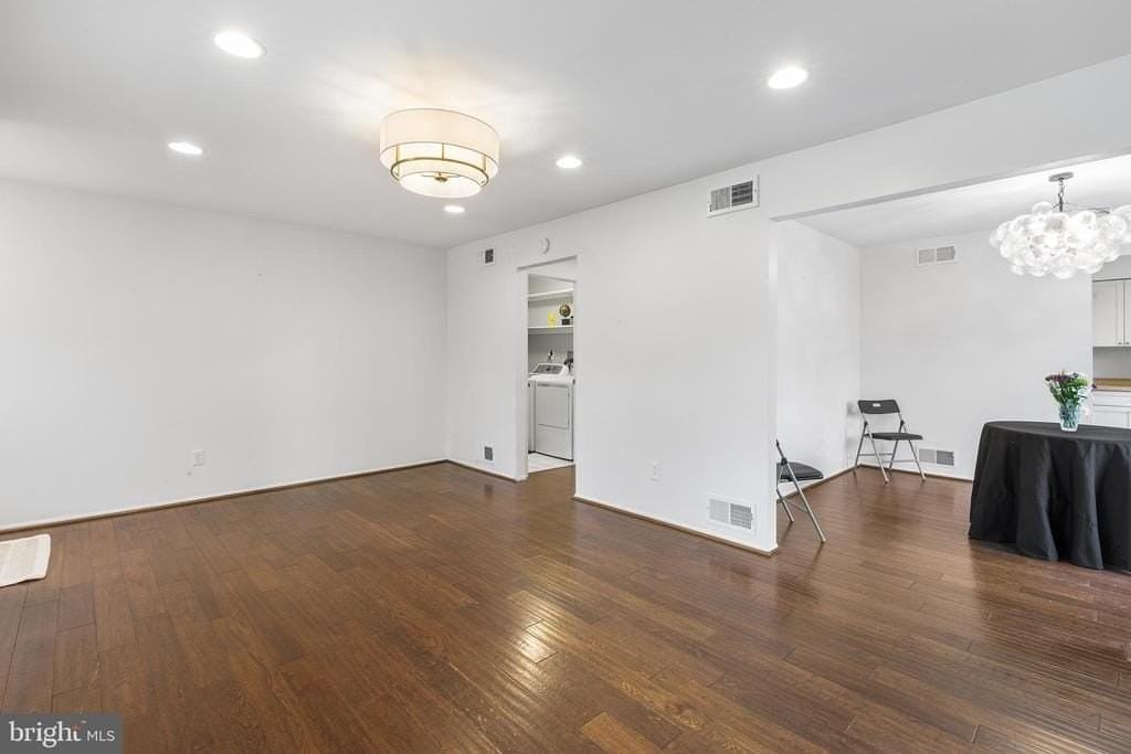 106 Bernard Ct - Photo 6 of 33