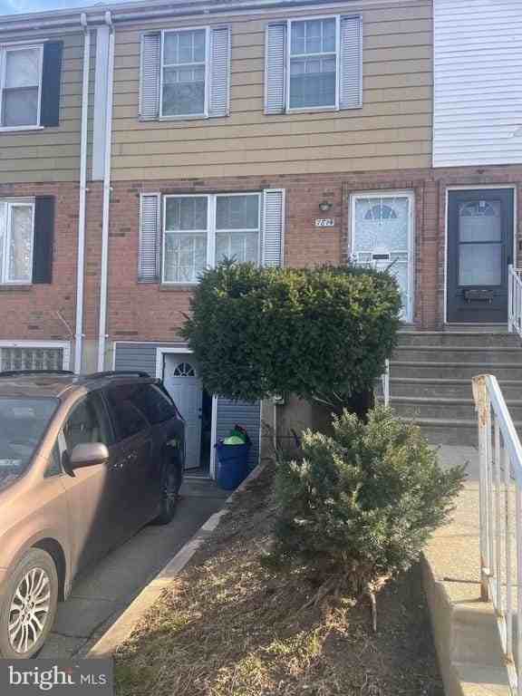 7814 Saturn Pl - Photo 2 of 44