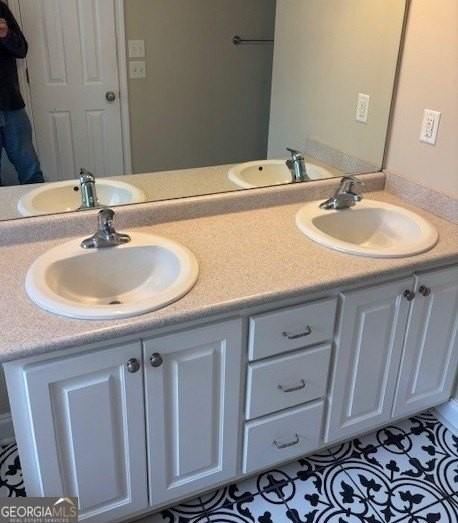 1506 Mansfield Rd - Photo 3 of 15