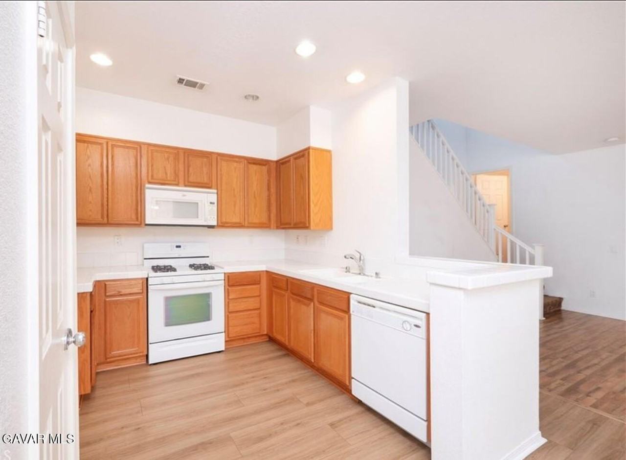 38133 Mendocino Way - Photo 7 of 37