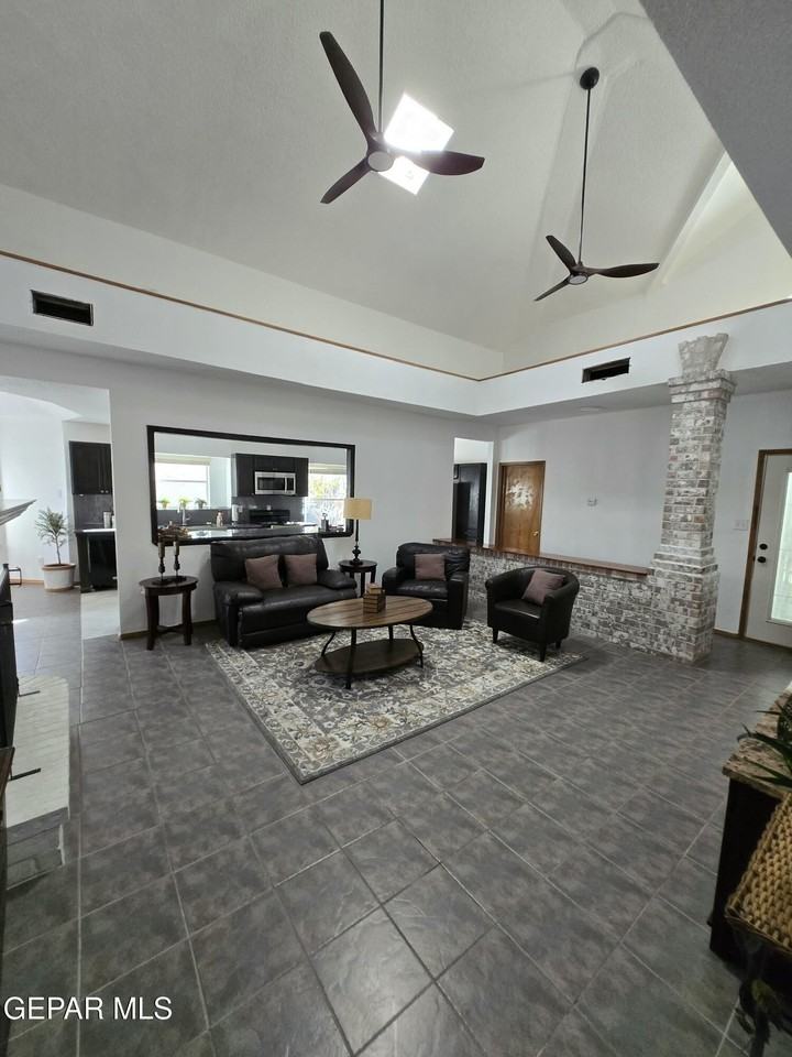 5936 Oleaster Dr - Photo 3 of 21