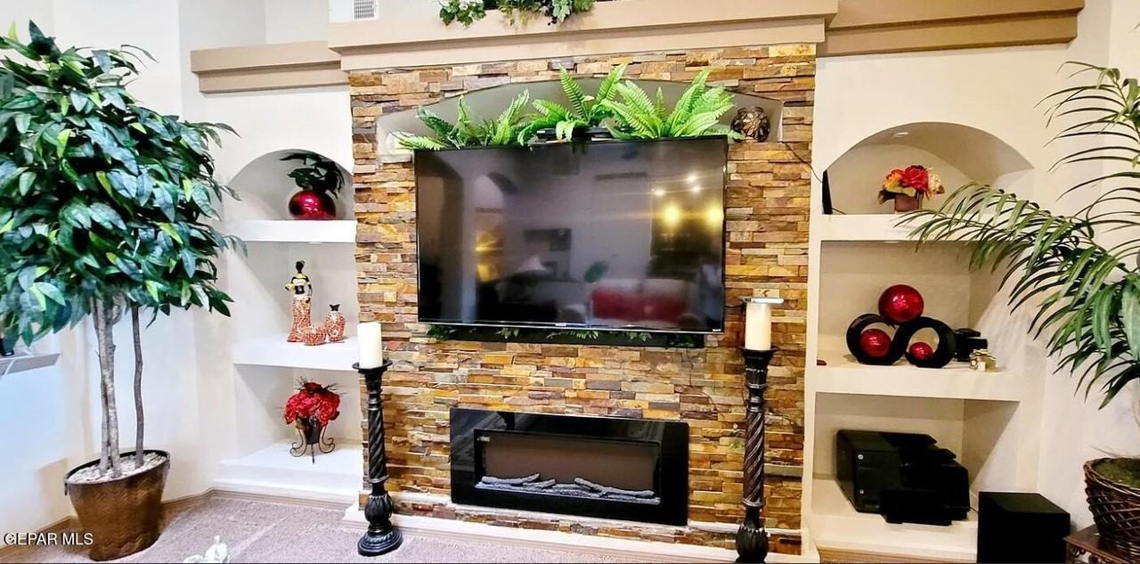 13212 Emerald Hills St - Photo 5 of 34