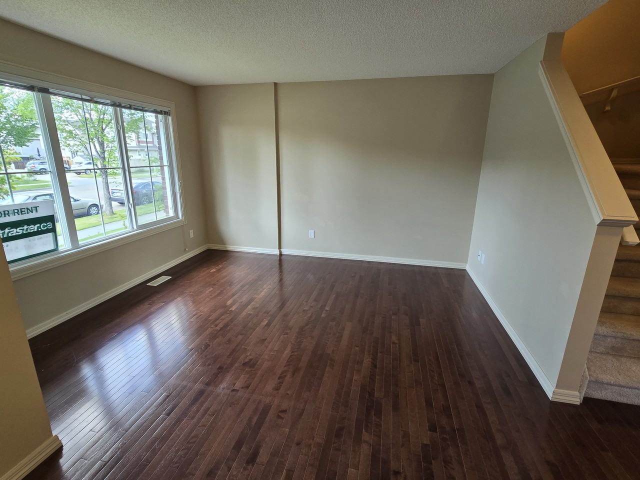 715 Welsh Dr Sw #MAIN - Photo 2 of 17