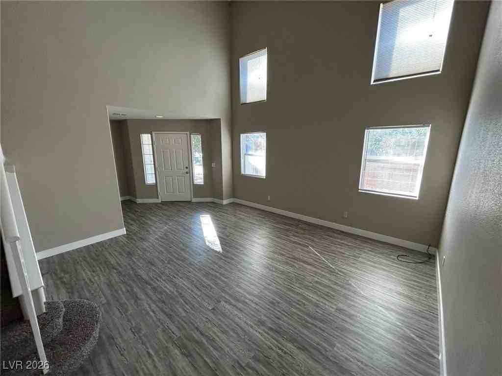 9844 Via Delores Ave - Photo 2 of 44