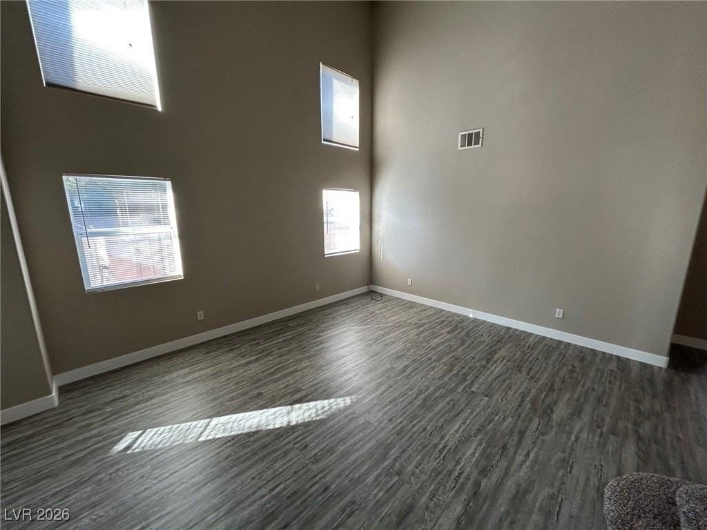 9844 Via Delores Ave - Photo 3 of 44