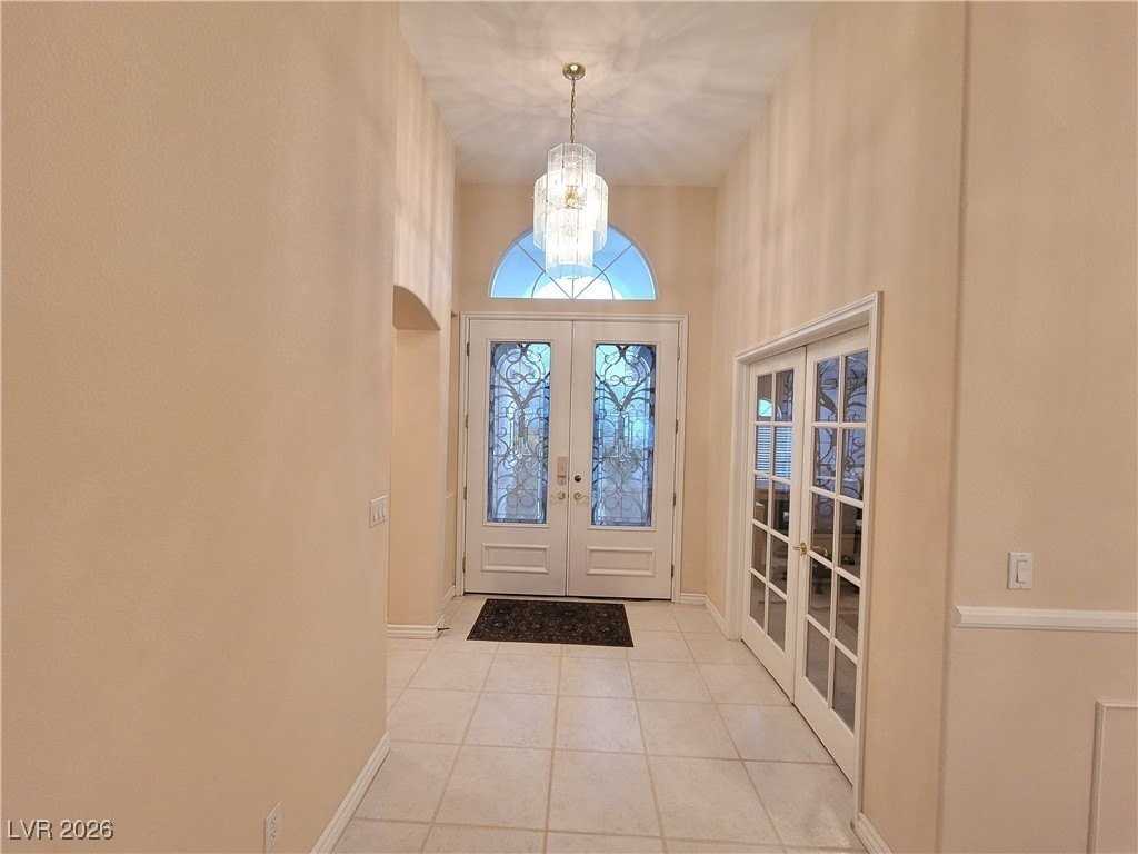 9732 Saint Claude Ave - Photo 6 of 35