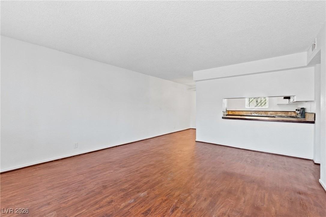 24 Rose Cir #B - Photo 2 of 14