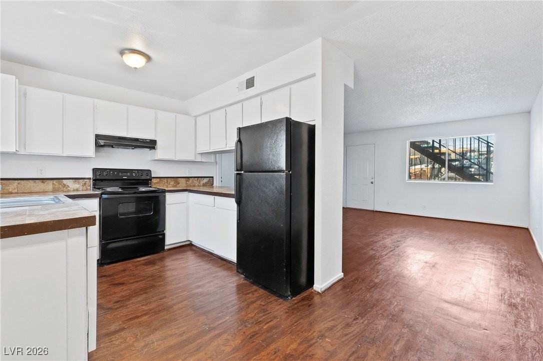 24 Rose Cir #B - Photo 6 of 14