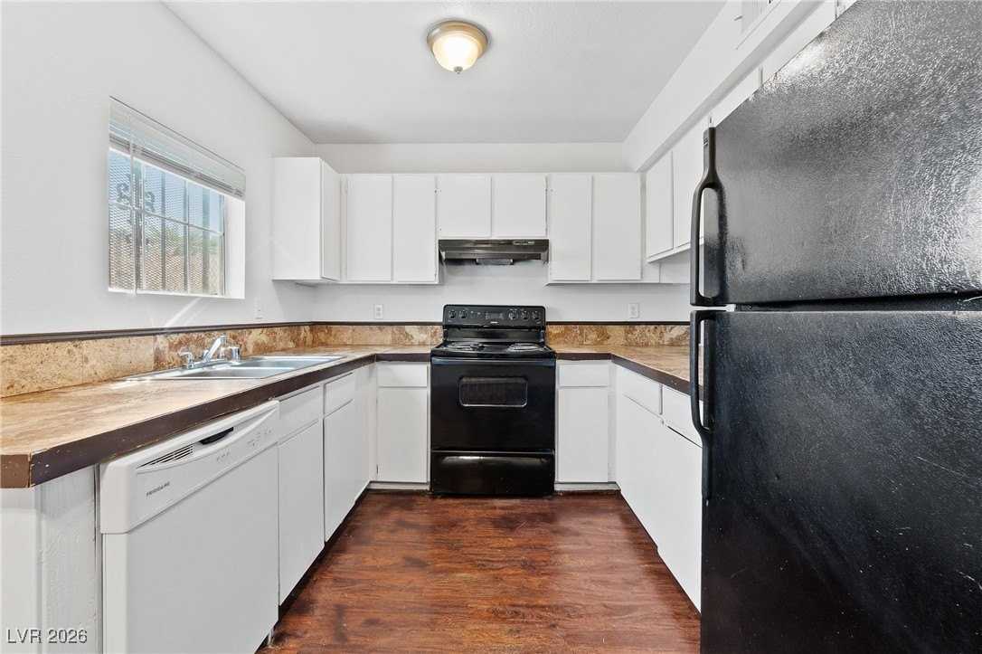 24 Rose Cir #B - Photo 7 of 14