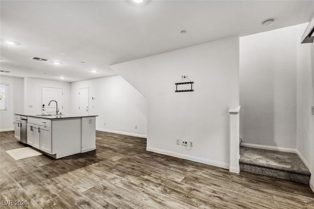 12230 Golden Wreath Rd #3 - Photo 5 of 34