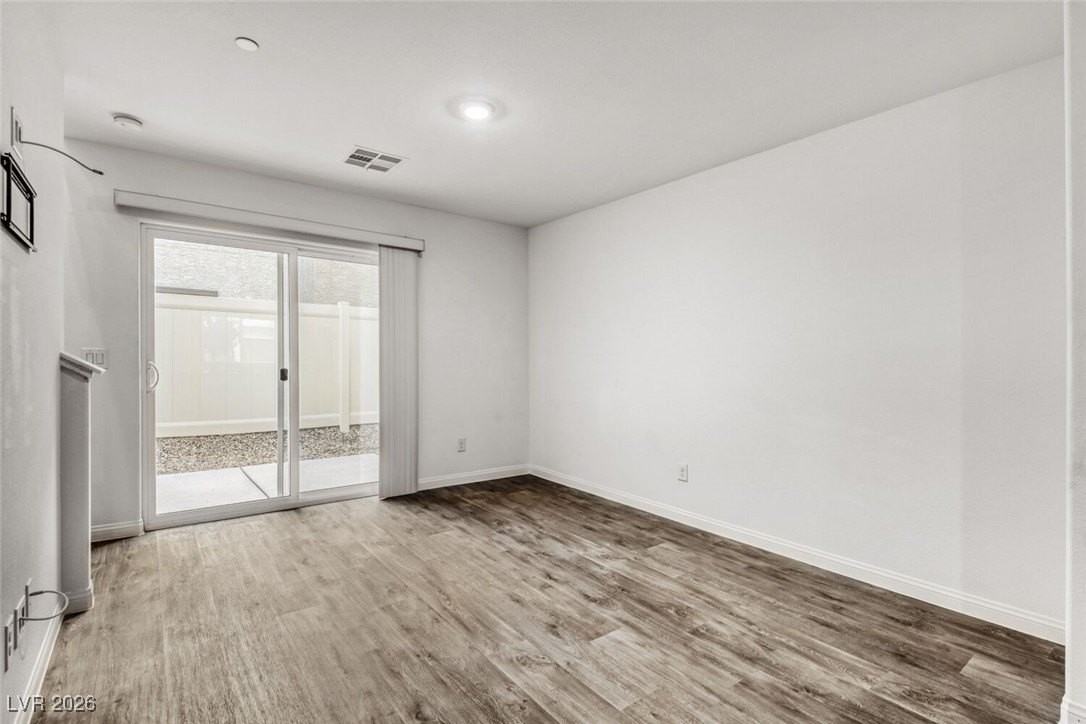 12230 Golden Wreath Rd #3 - Photo 7 of 34