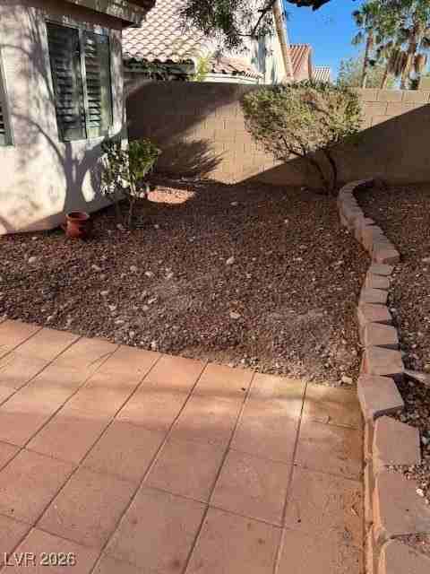 8929 Frasure Falls Ave #N - Photo 5 of 5