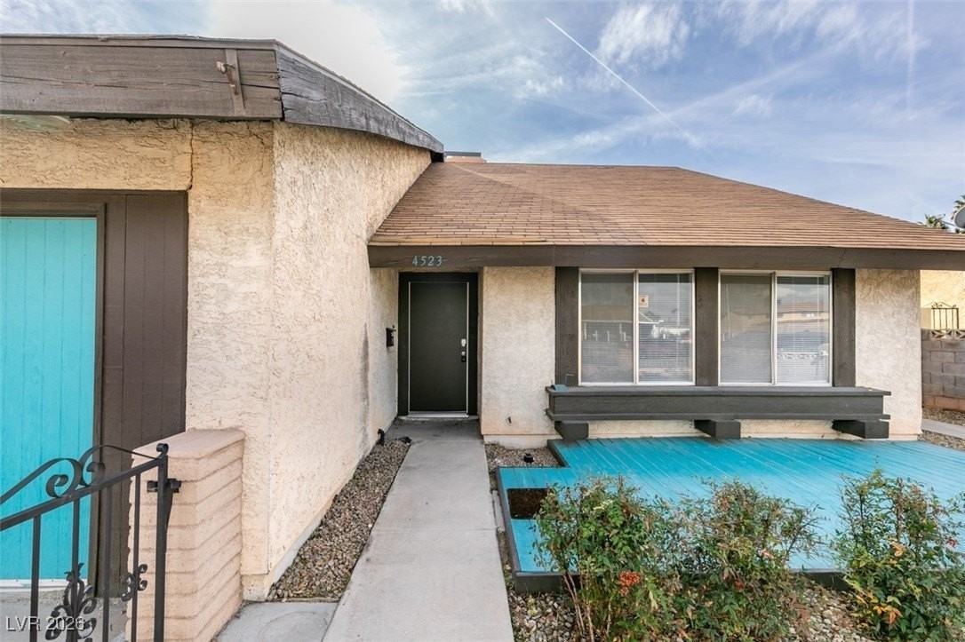 4523 Margarete Ave - Photo 4 of 45