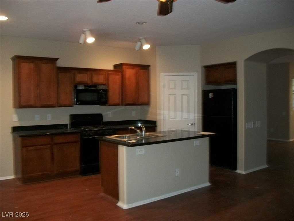 8970 Lanta Island Ave #0 - Photo 5 of 17