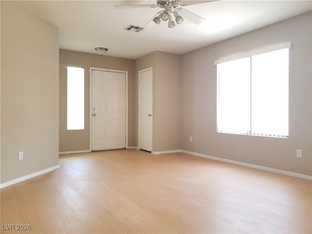 10188 Arlington Abby St - Photo 4 of 32