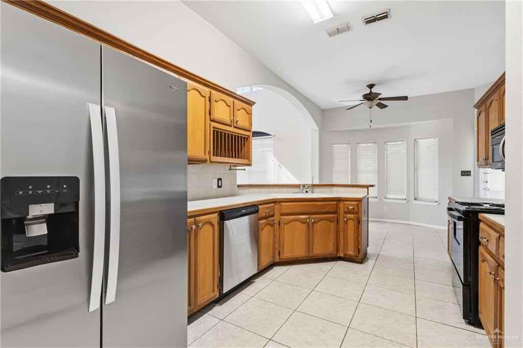 6101 N 25th Ln - Photo 2 of 21