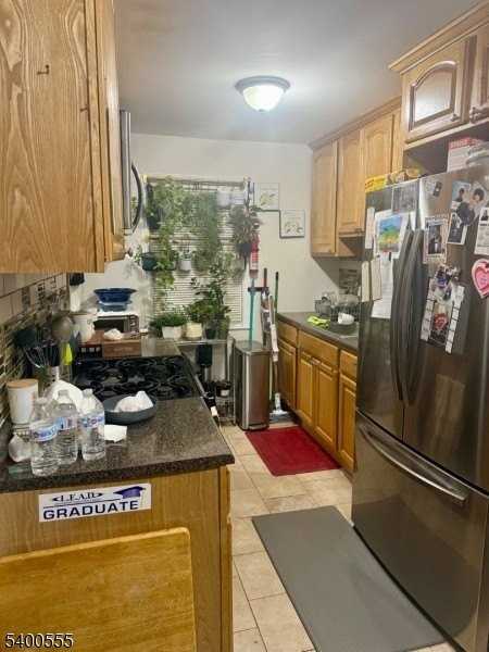 723 Thomas St #1L - Photo 5 of 7