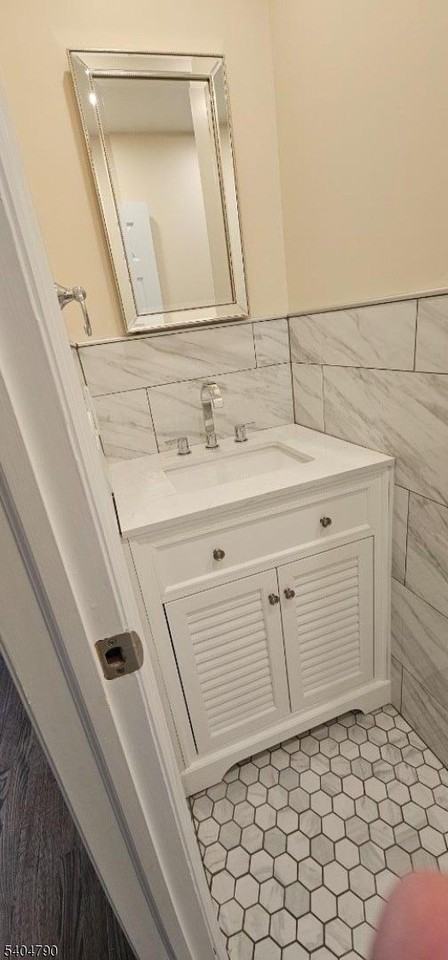 1240 Van Houten Ave - Photo 6 of 7