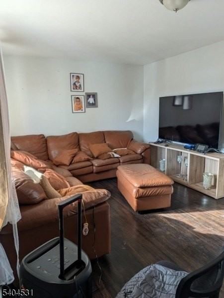 700 Lehigh Ave - Photo 5 of 16