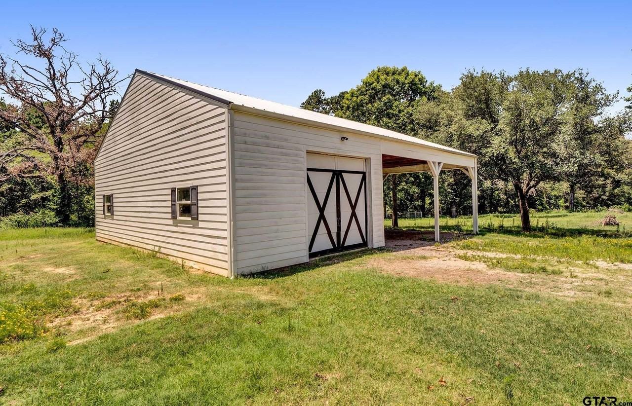 4951 Fm 346 E - Photo 5 of 23