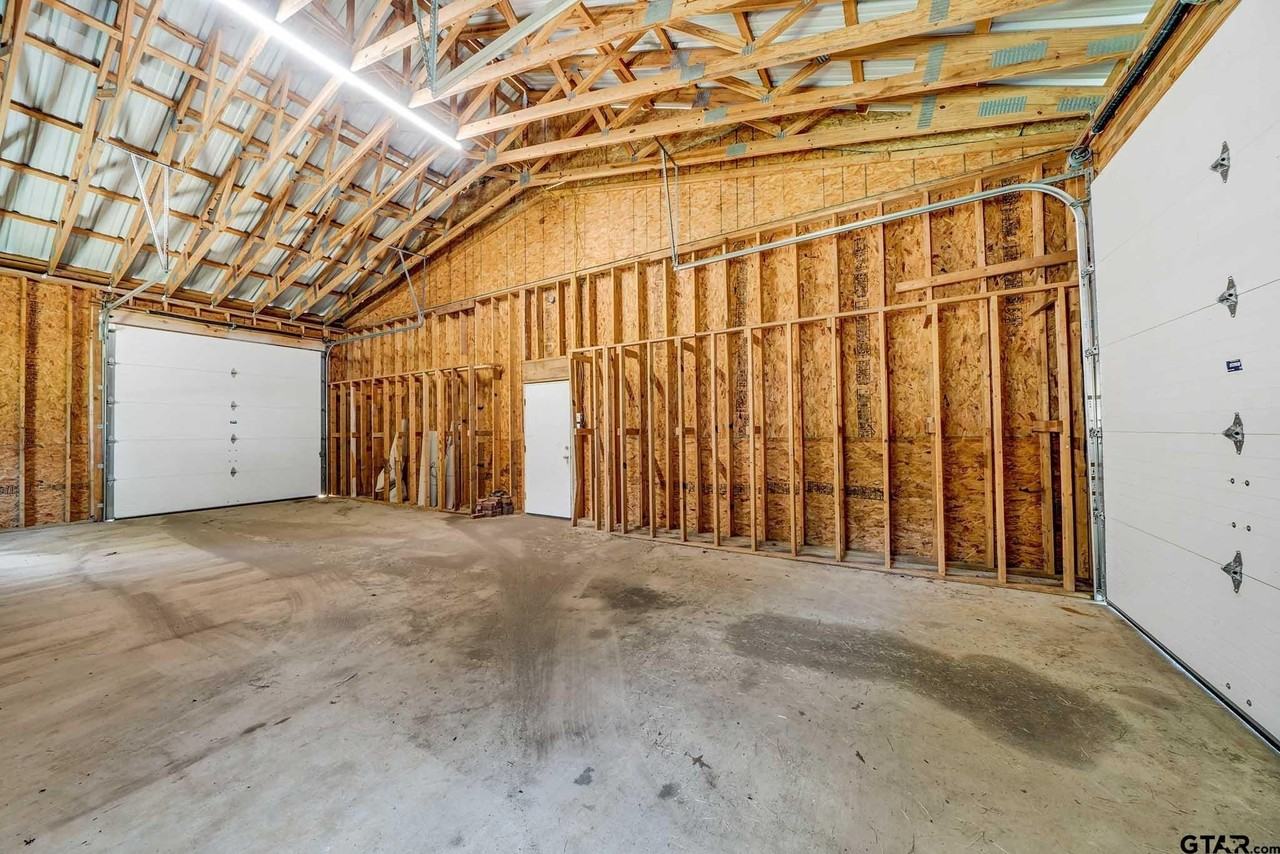 4951 Fm 346 E - Photo 6 of 23