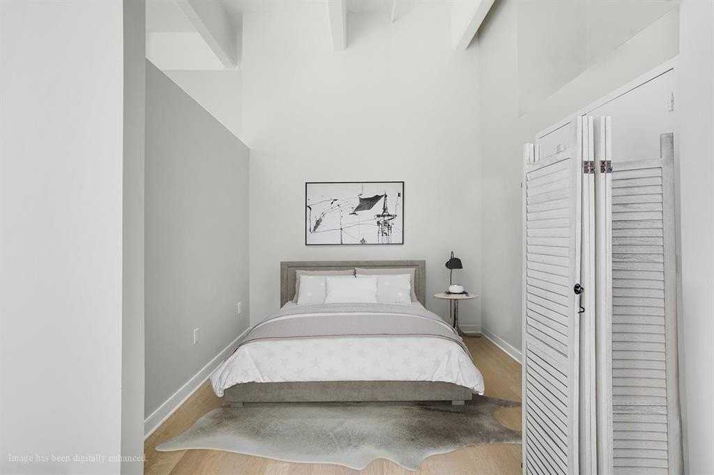 1500 Hudson St #2K - Photo 3 of 9