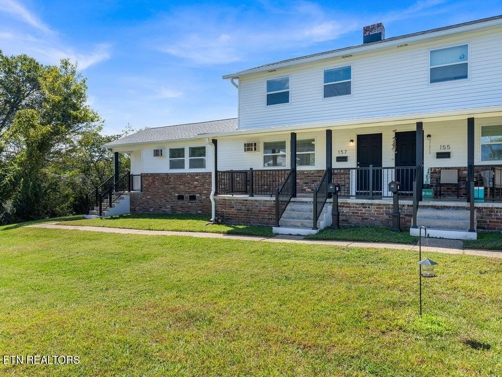 155 Tacoma Rd - Photo 2 of 33