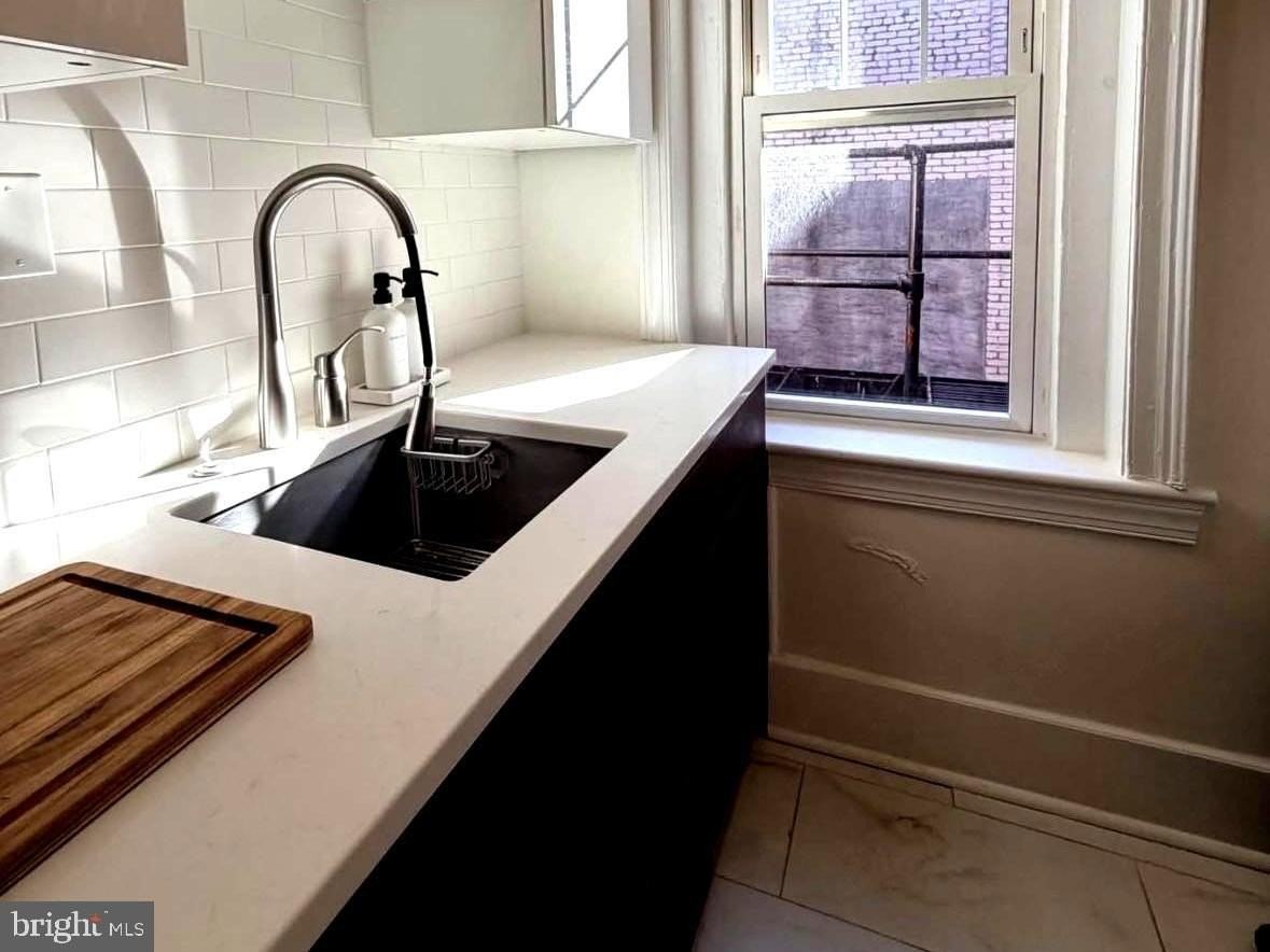 1332 15th St Nw - Photo 6 of 20