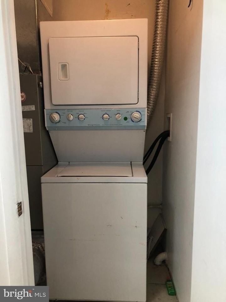 123 W Mulberry St - Photo 6 of 10