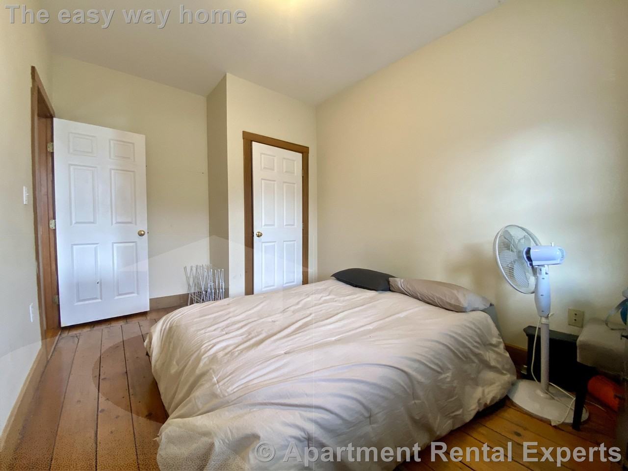 349 Columbia St #2 - Photo 7 of 20