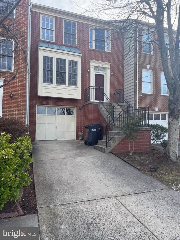 4029 Dogberry Ln - Photo 2 of 40