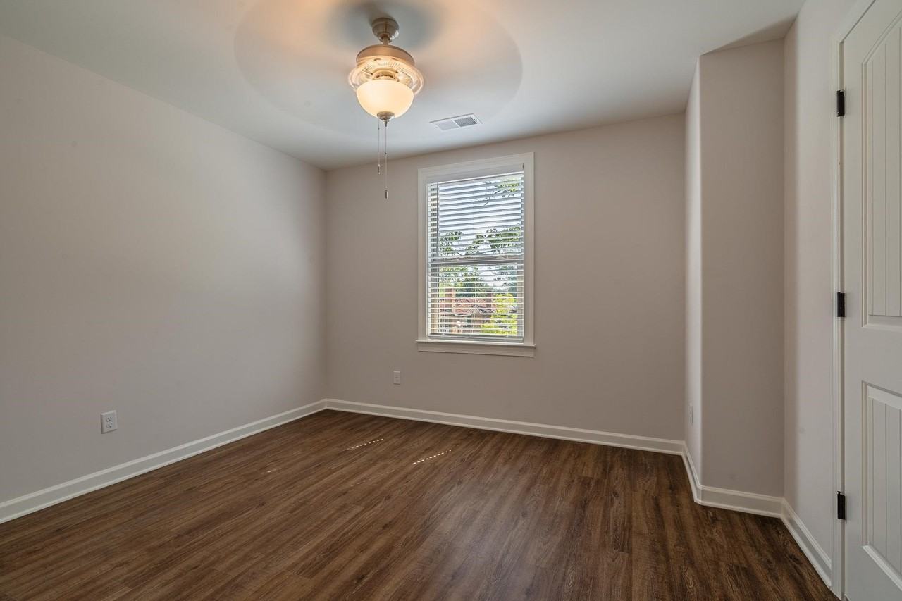 155 N Rembert St - Photo 6 of 16