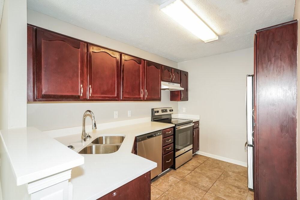 2633 River Meade Way - Photo 7 of 16