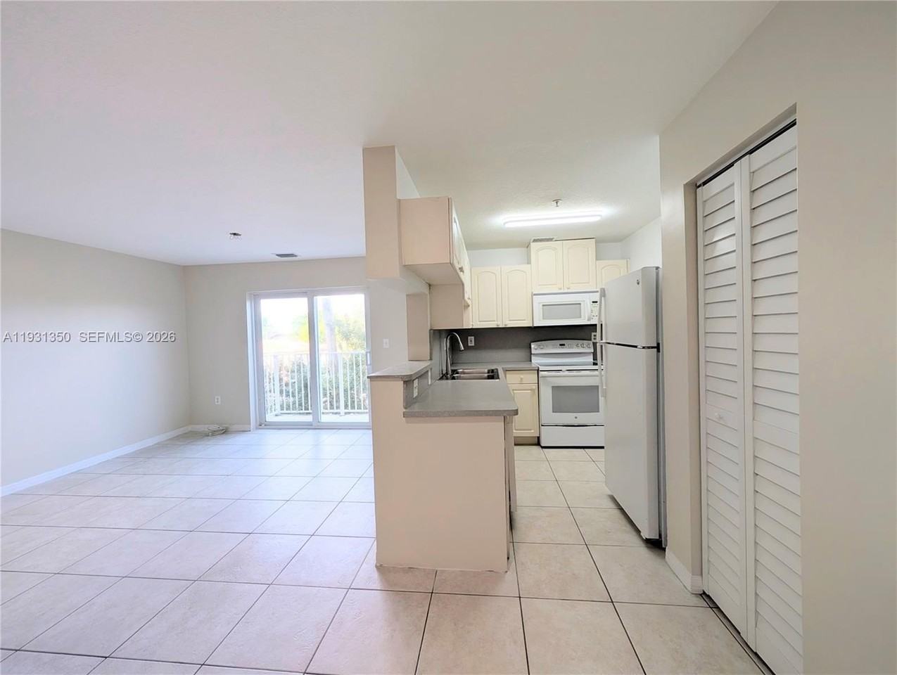 3201 W Flagler St #209 - Photo 5 of 15