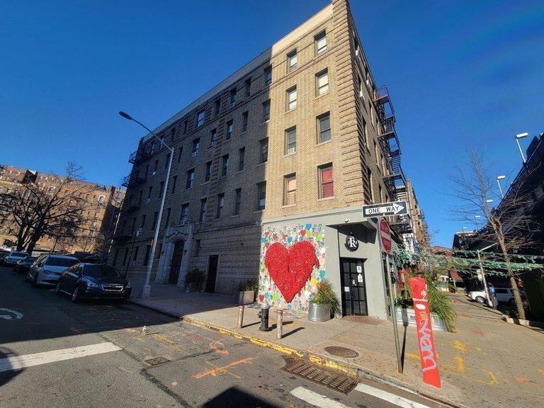 501 W 214th St - Photo 6 of 6