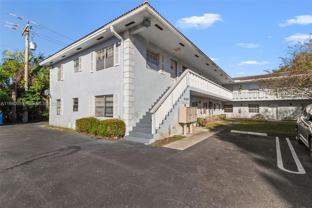 4140 Woodside Dr #105 - Photo 1 of 1