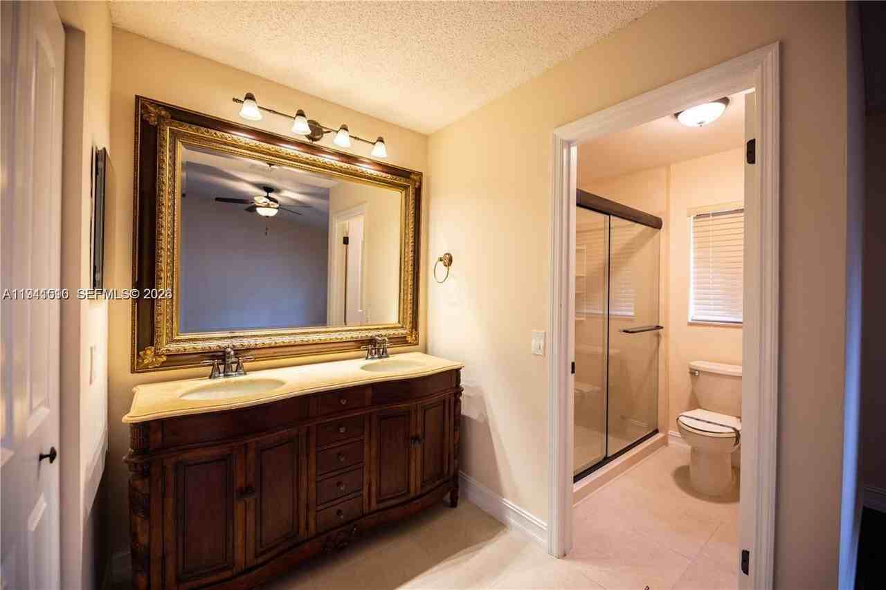 4140 Nw 96th Ter #0 - Photo 6 of 20