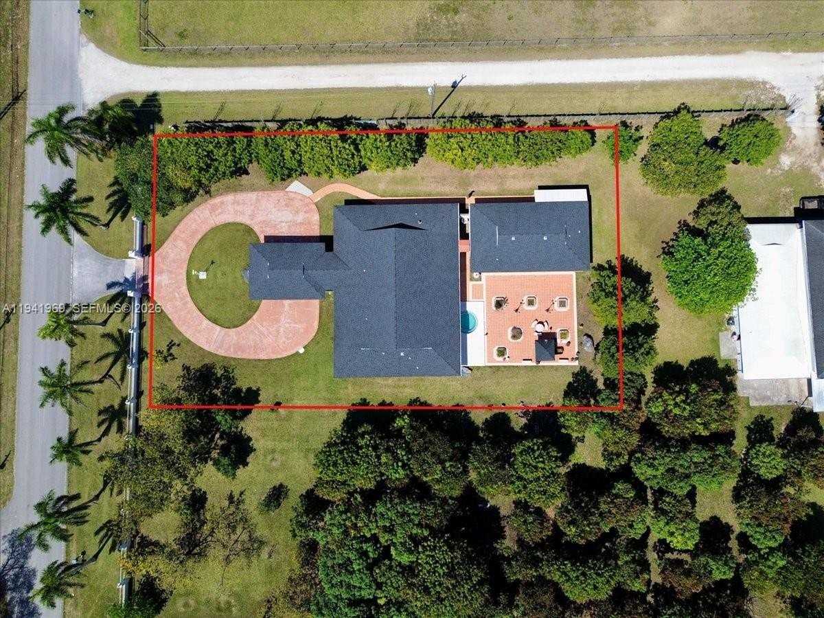 24555 Sw 167th Ave #1 - Photo 7 of 33