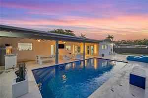 featured image of 8501 Sw 142nd St