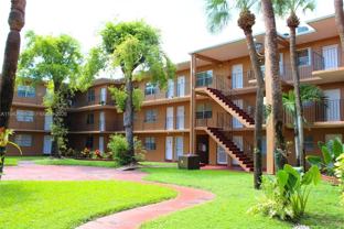 1280 W 54th St #308B - Photo 1 of 1